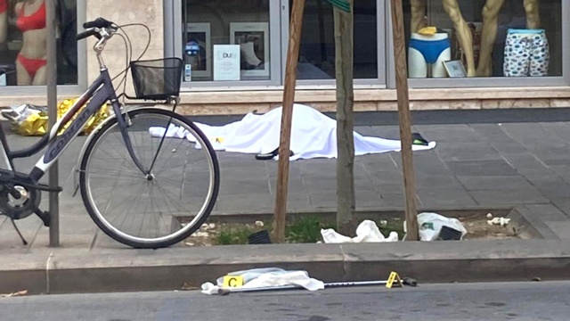 nguoi di cu bi danh chet o italy anh 7