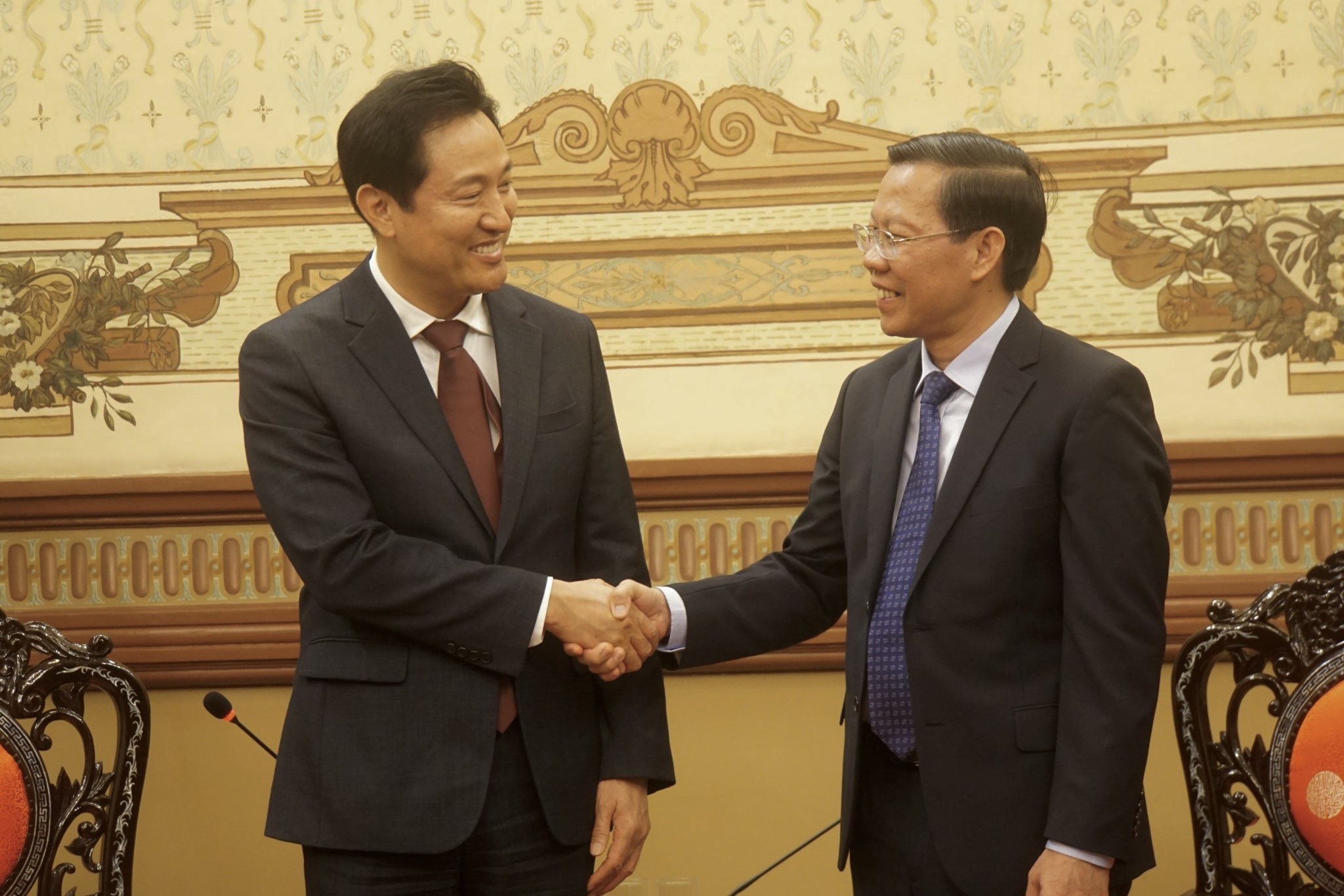 TP.HCM muon cung Seoul chia se kinh nghiem quan ly do thi hinh anh