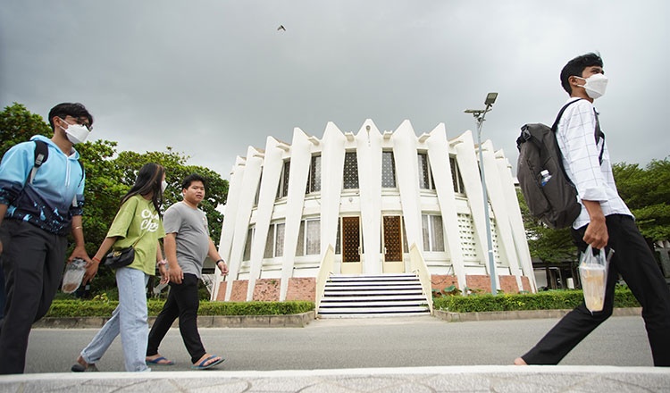 viet nam hoc o campuchia anh 1