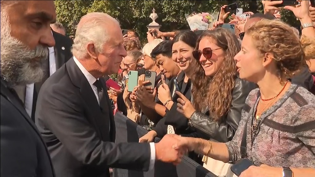 nu hoang anh qua doi anh 2