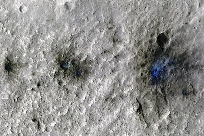 NASA phat hien song dia chan do thien thach dam vao Sao Hoa hinh anh