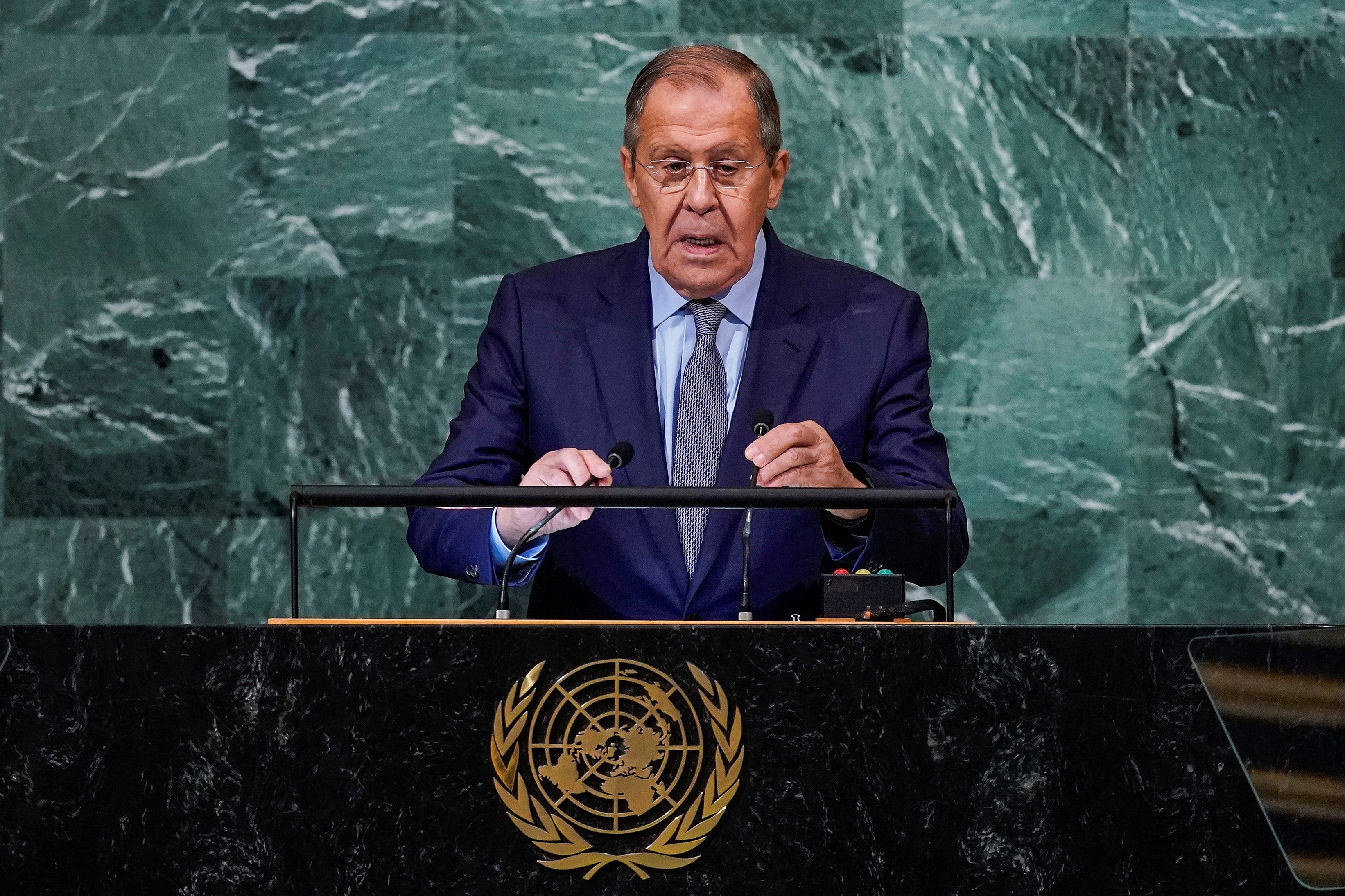 Ong Lavrov canh bao My 'choi voi lua' ve van de Dai Loan hinh anh