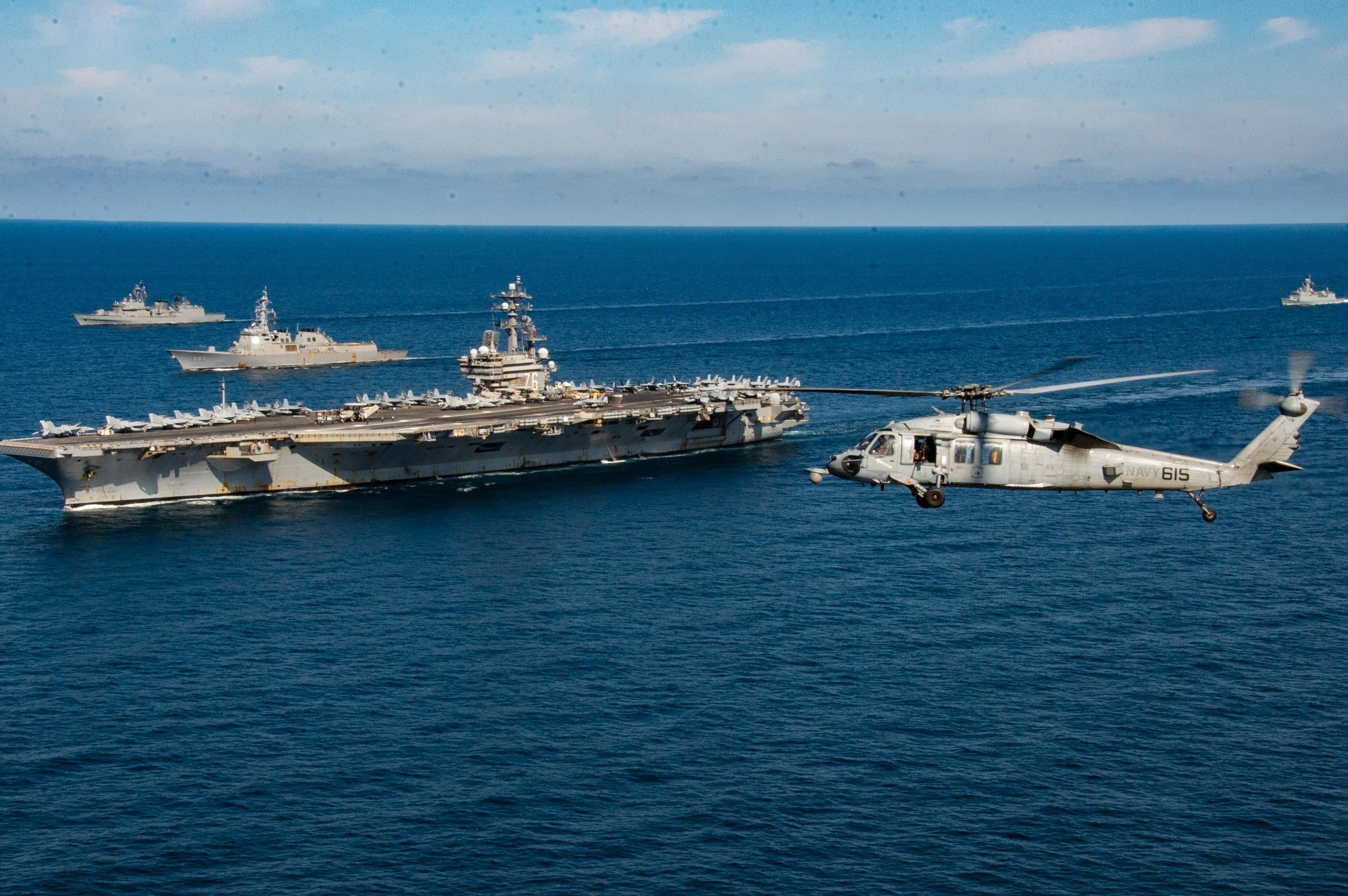 My - Nhat tiep tuc tap tran, bat chap Trieu Tien phan doi hinh anh