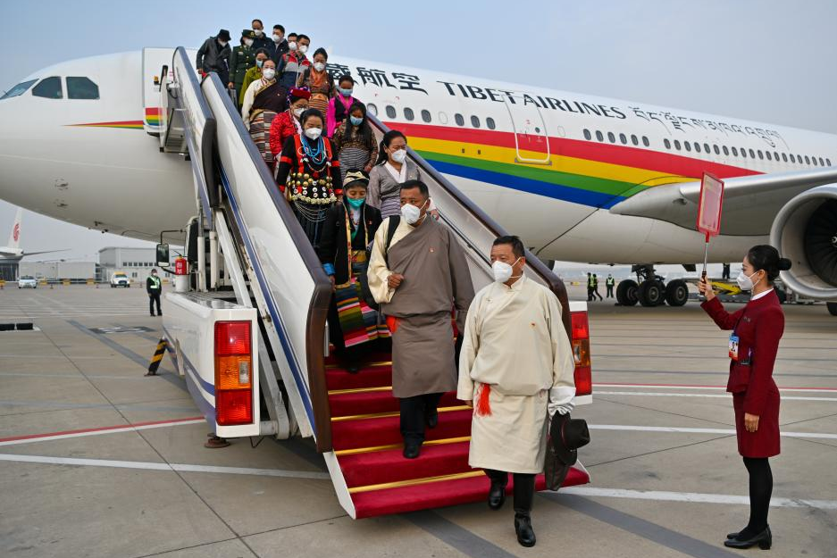 Cach Trung Quoc tuyen chon gan 2.300 dai bieu du Dai hoi Dang lan XX hinh anh