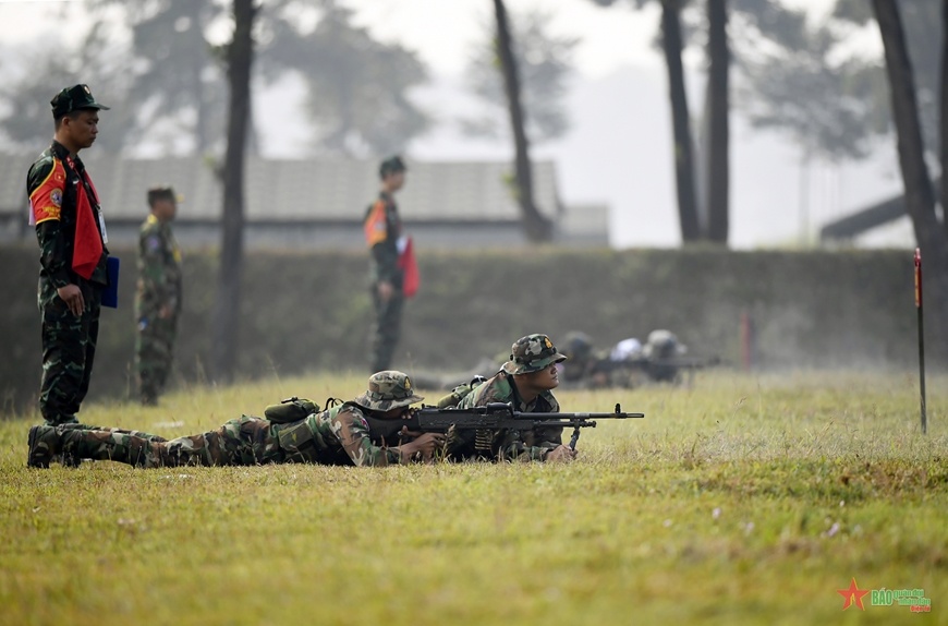 giai ban sung aarm 30 anh 6