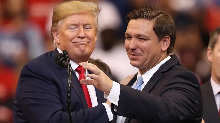 ong trump va desantis anh 1