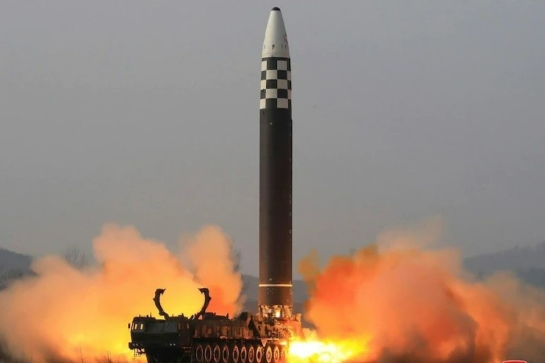 Han Quoc noi Trieu Tien co the vua phong ICBM hinh anh