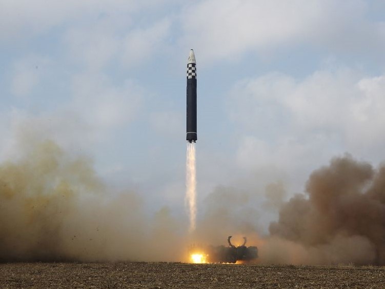 my trung phat trieu tien anh 1