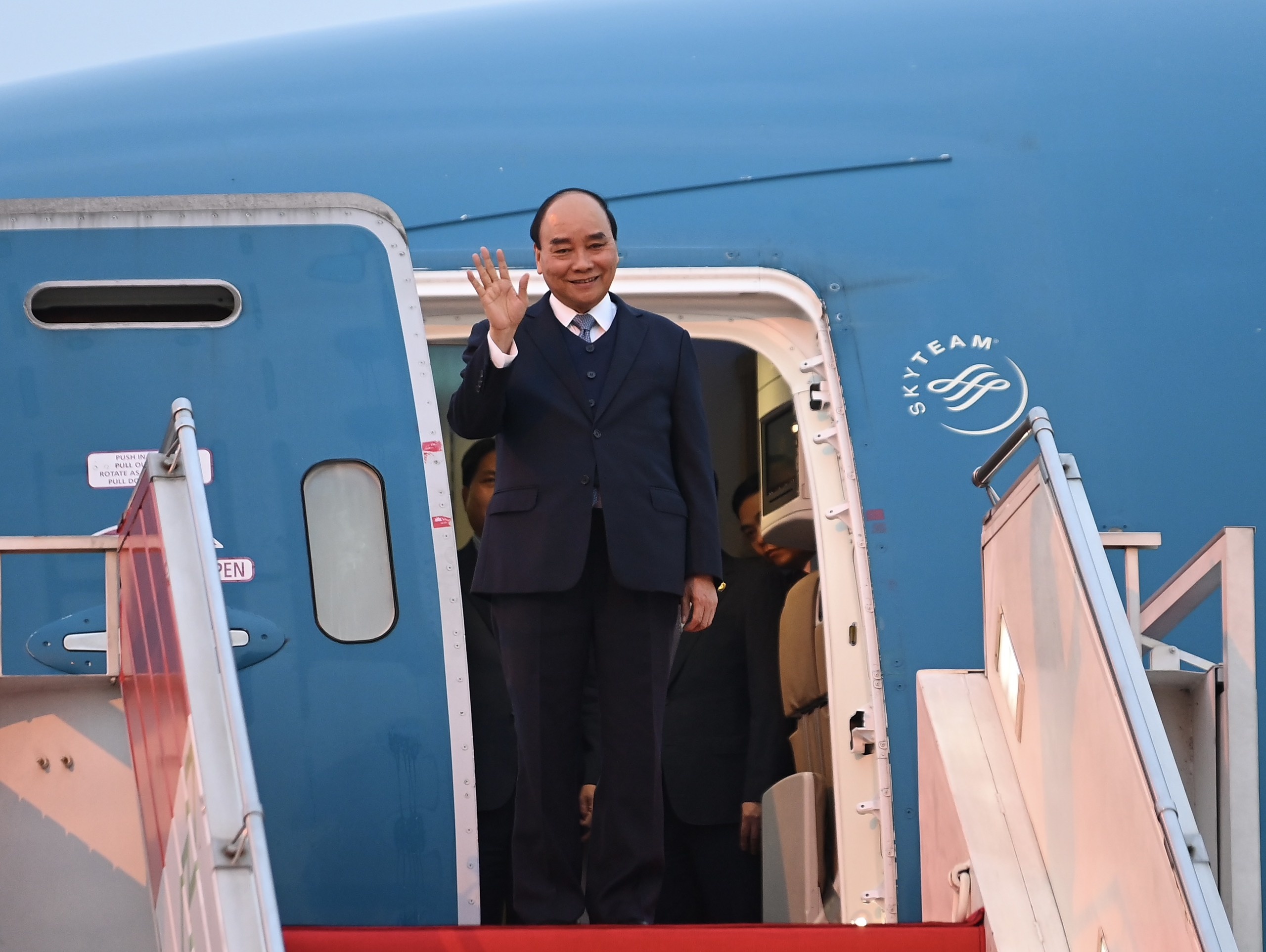 Chu tich nuoc den Jakarta, bat dau tham chinh thuc Indonesia hinh anh