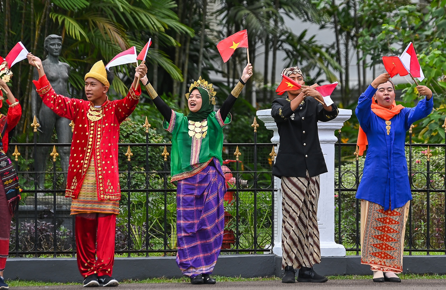 le don chu tich nuoc anh 4