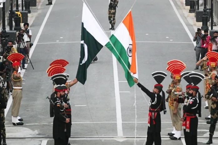 An Do - Pakistan trao doi danh sach co so hat nhan hinh anh