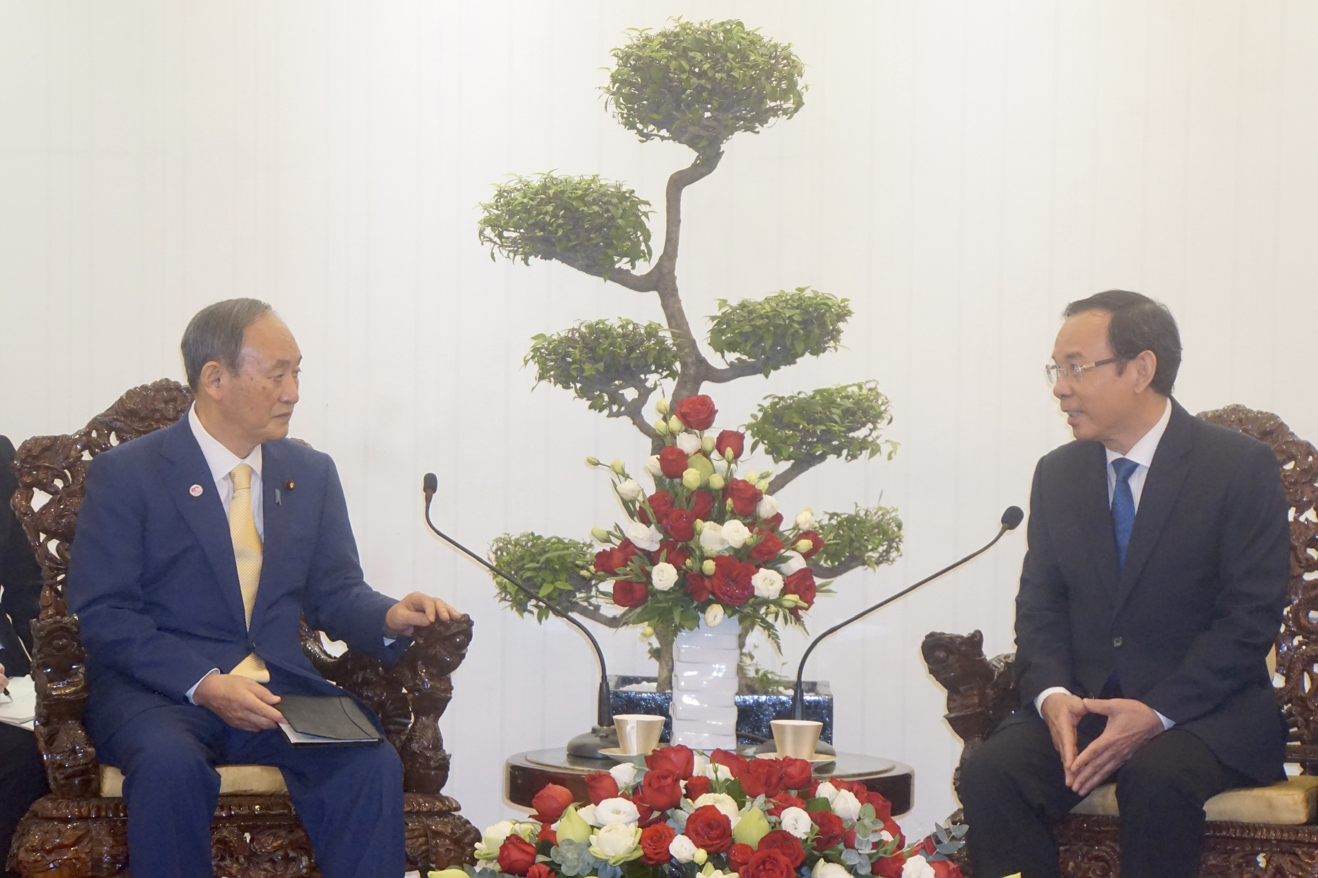 Nguyen Thu tuong Suga mong quan he Viet - Nhat trai dai tram nam hinh anh