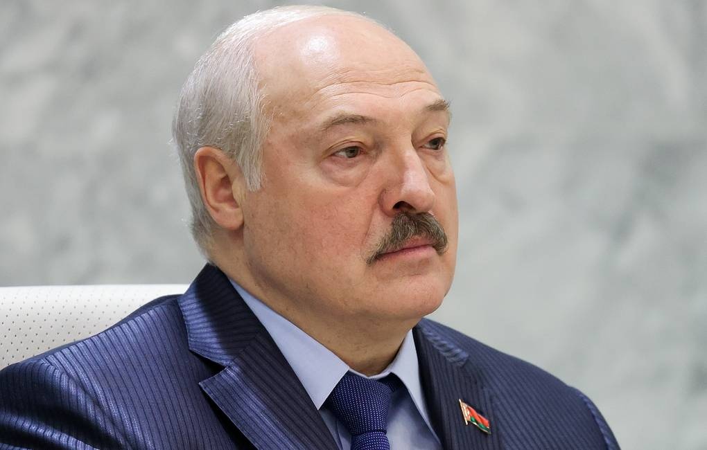 Ong Lukashenko: Ukraine de xuat ky hiep uoc khong xam pham voi Belarus hinh anh