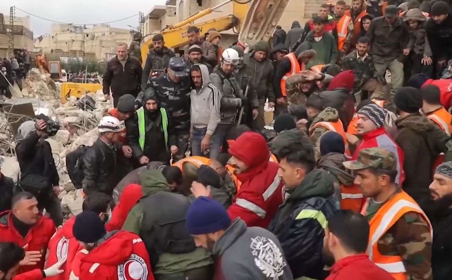 Canh do nat o Syria sau tran dong dat huy diet hinh anh