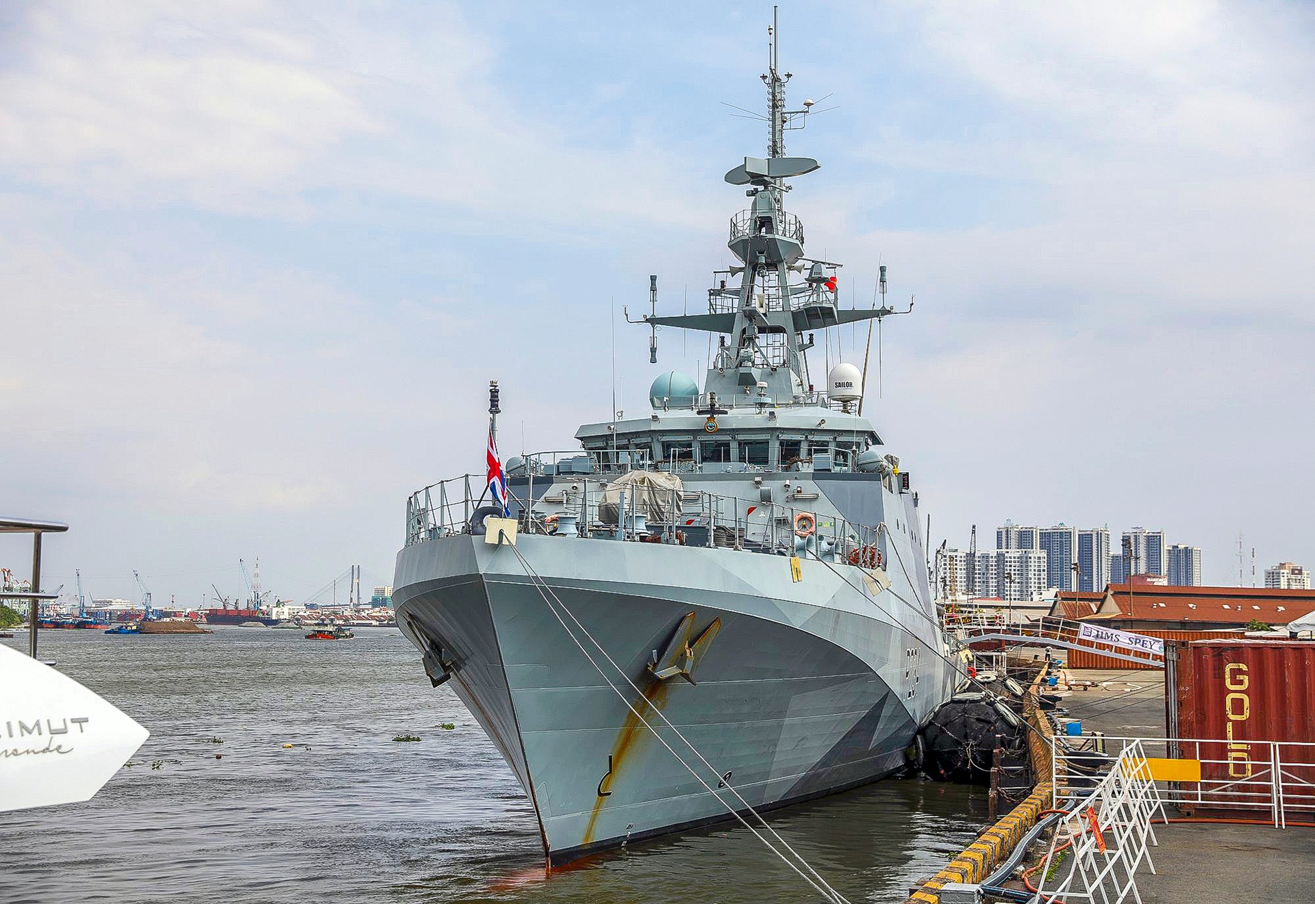 Tau Hai quan Anh anh 1