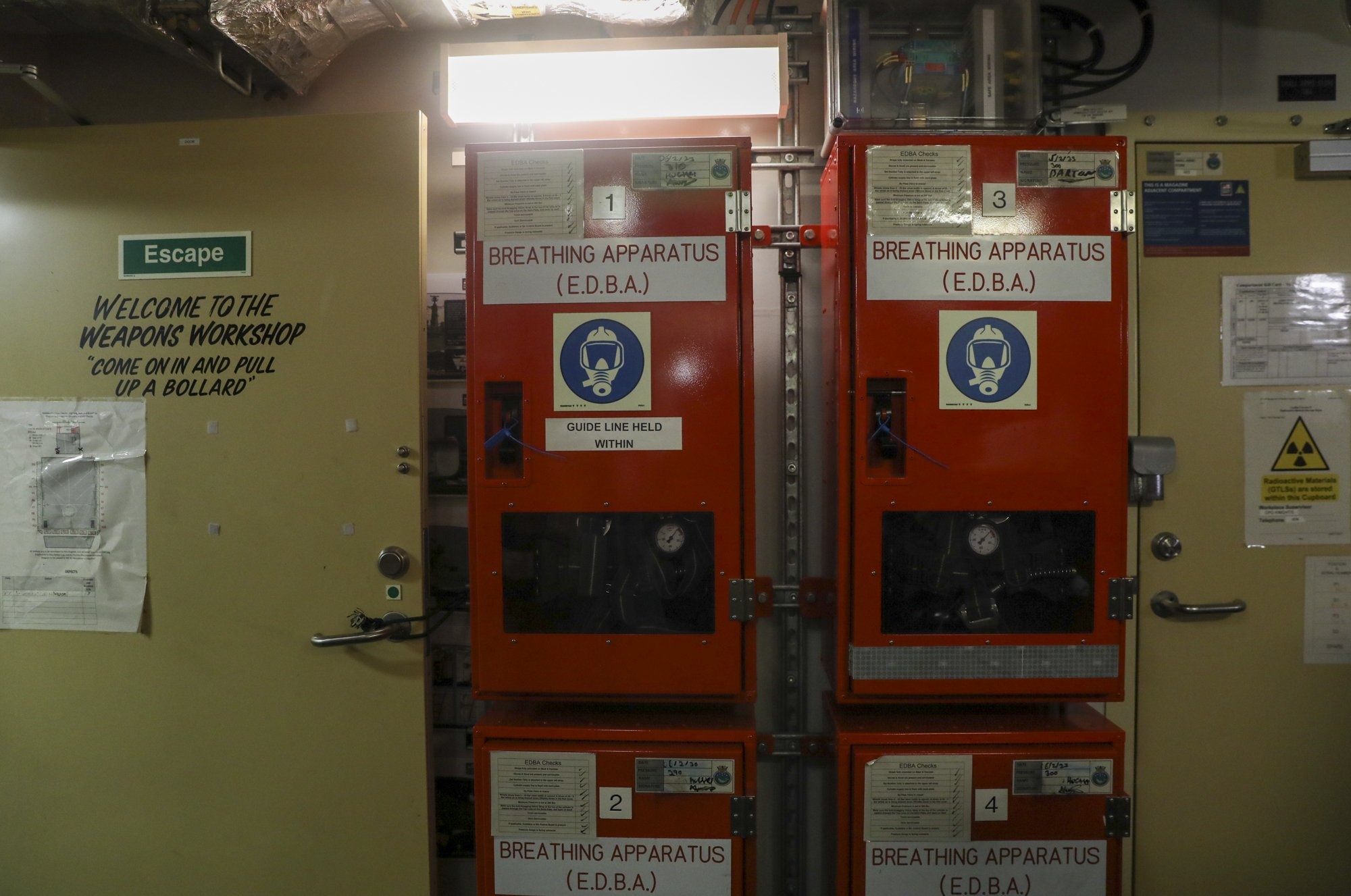 Tau Hai quan Anh anh 11