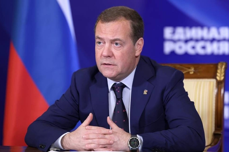 Ong Medvedev canh bao My ve hat nhan hinh anh