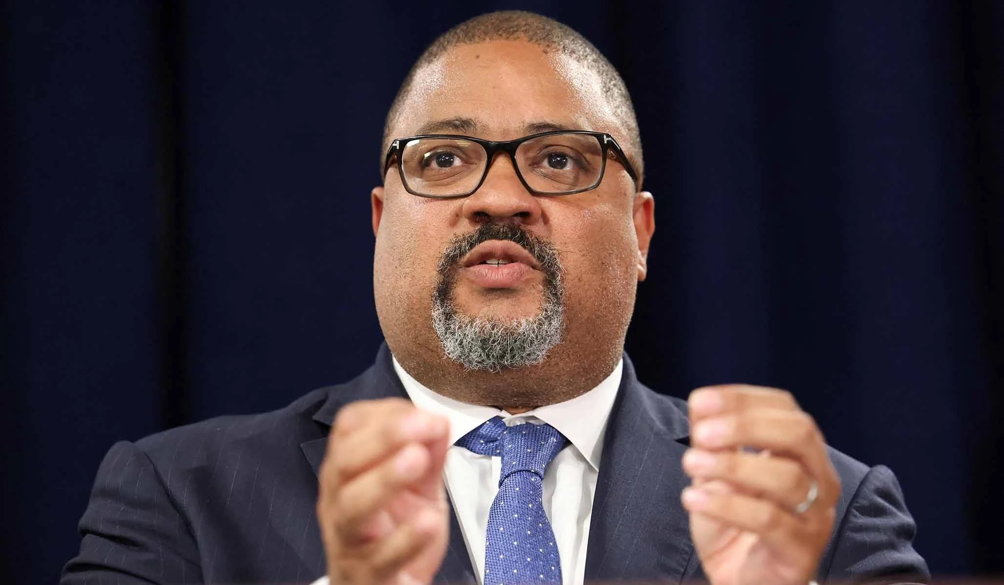 Cong to vien Manhattan bi gui bot trang sau phat ngon cua ong Trump hinh anh