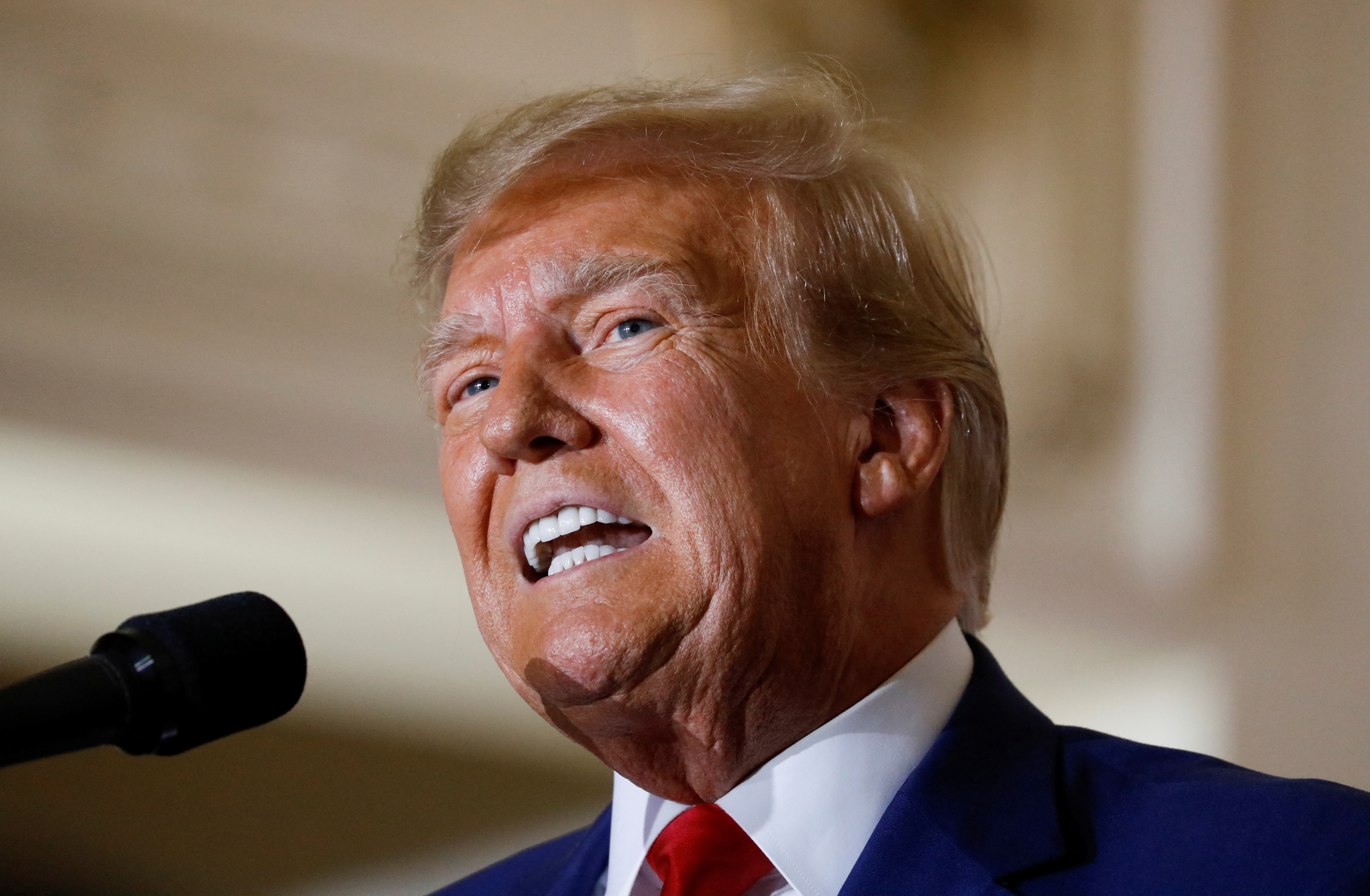 Ong Trump: 'Chua bao gio nghi chuyen nay se xay ra tai nuoc My' hinh anh