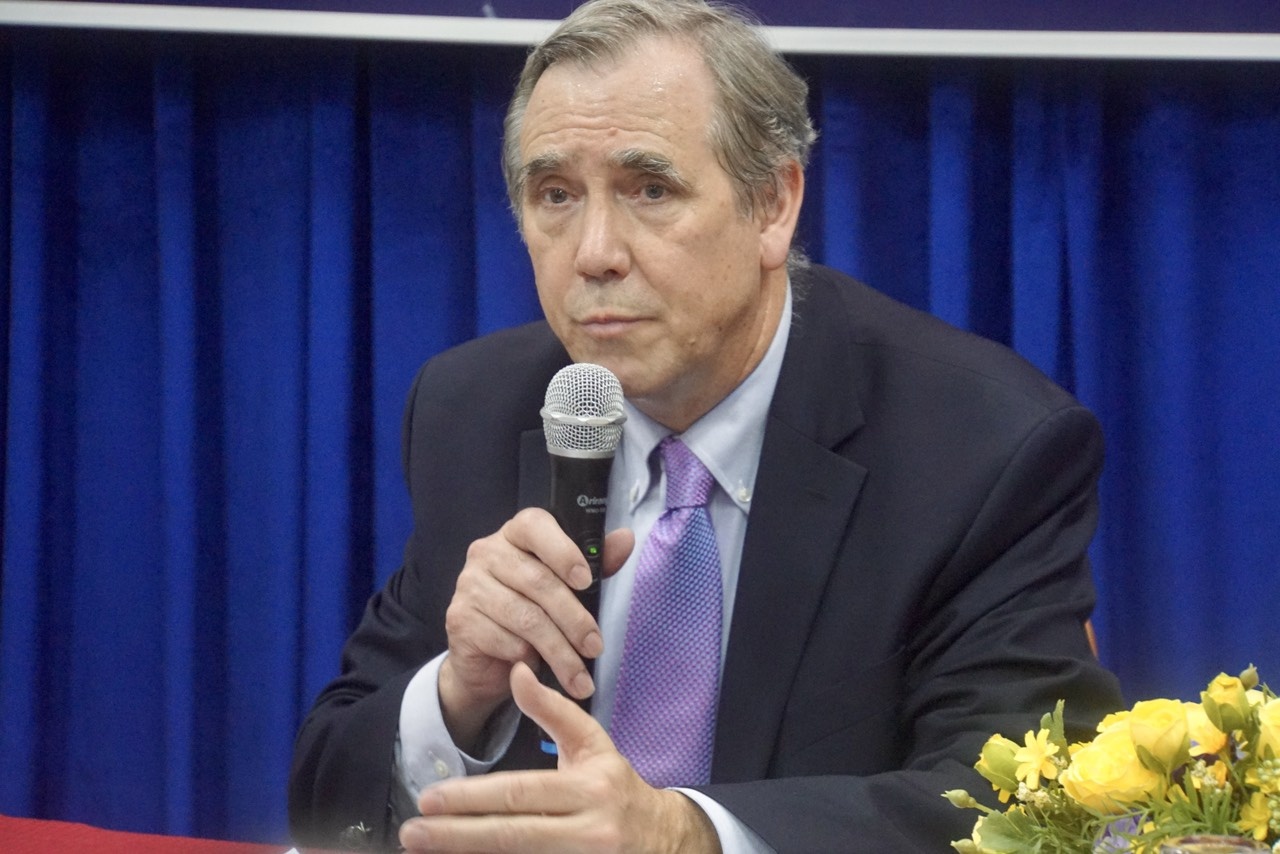 nghi si quoc hoi my anh 1