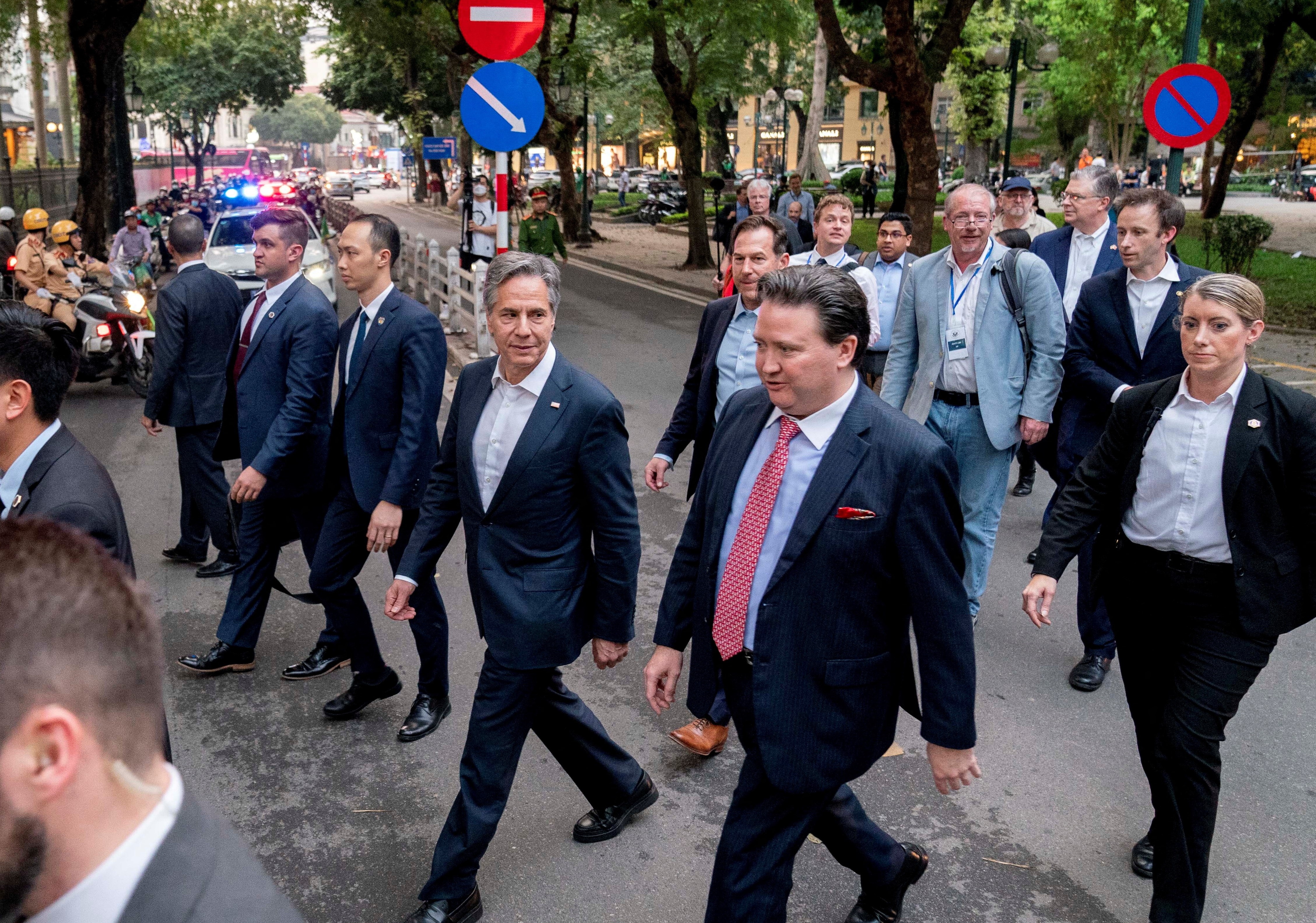 Blinken tham viet nam anh 2