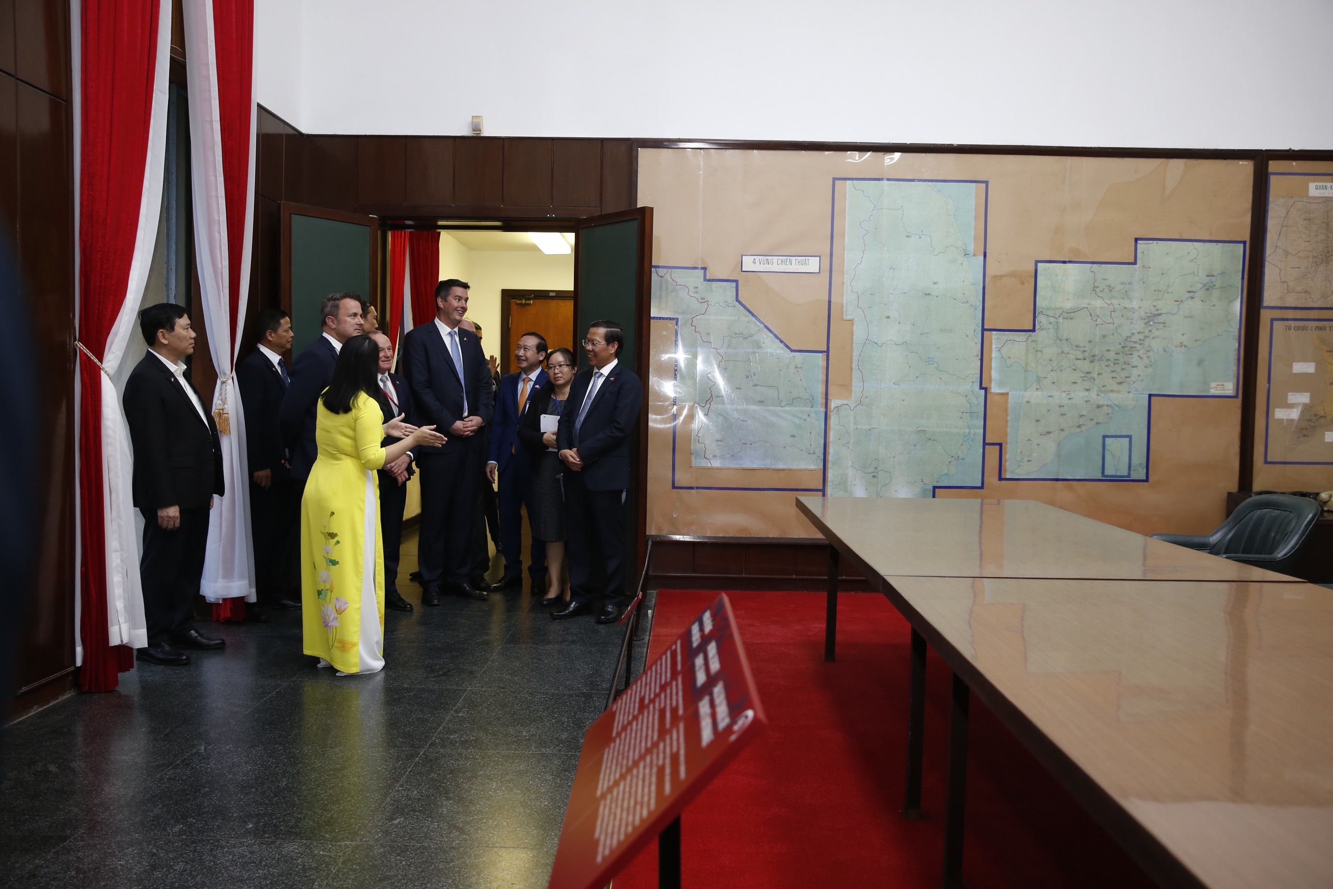 thu tuong luxembourg anh 2