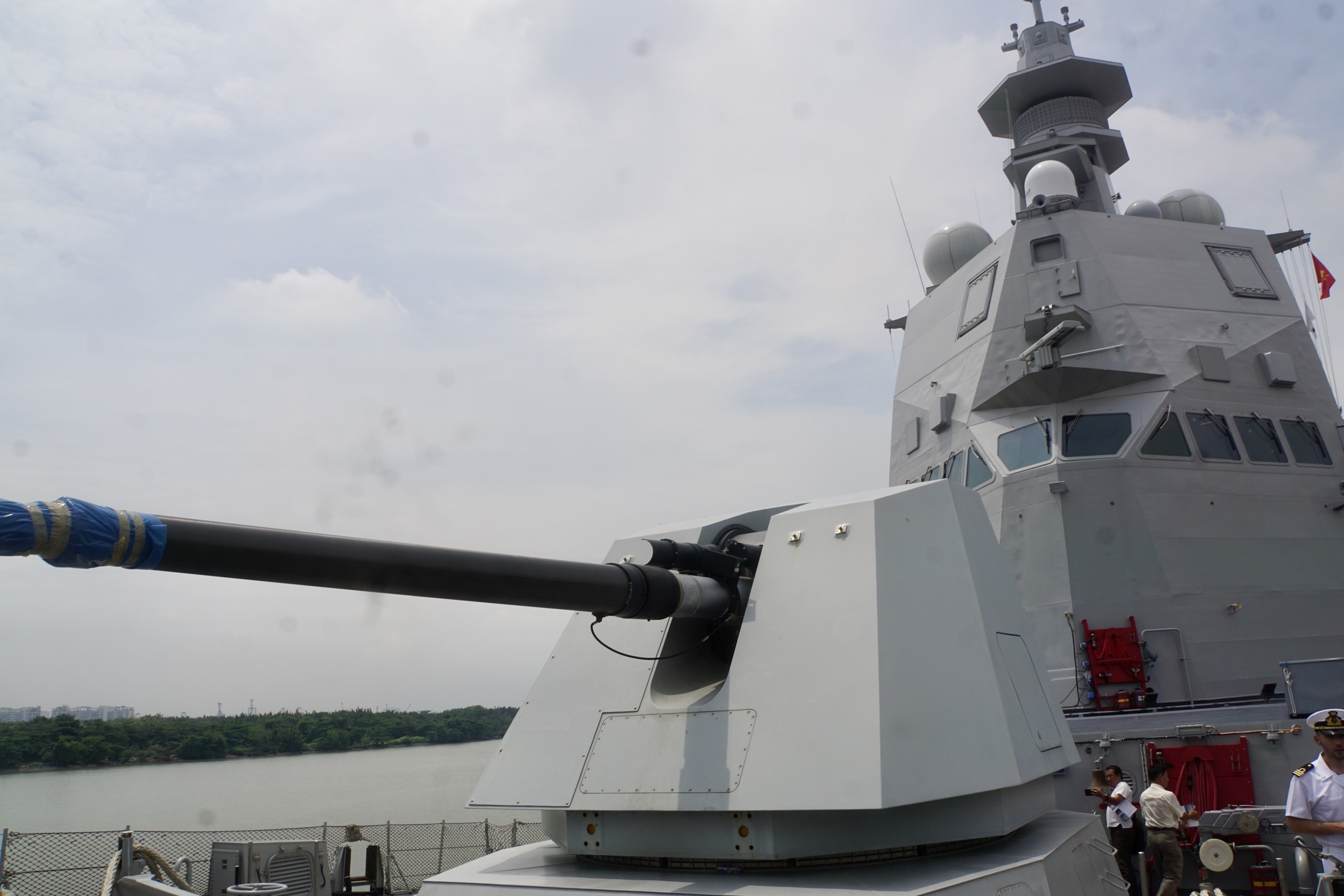 tau hai quan italy anh 7