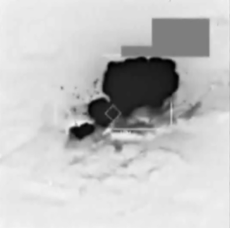 Kho vu khi IS chay den sau dot khong kich cua My hinh anh