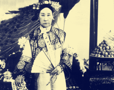 Loi cuoi Tu Hy Thai Hau: Phu nu khong duoc can du chinh su hinh anh