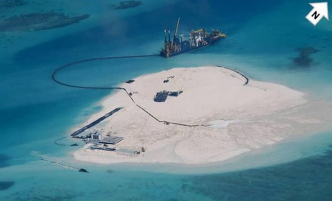 Tap Can Binh thong qua du an xay dao nhan tao o Bien Dong hinh anh