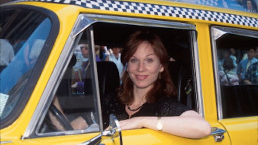 Taxi tai xe nu duoc yeu thich o New York hinh anh