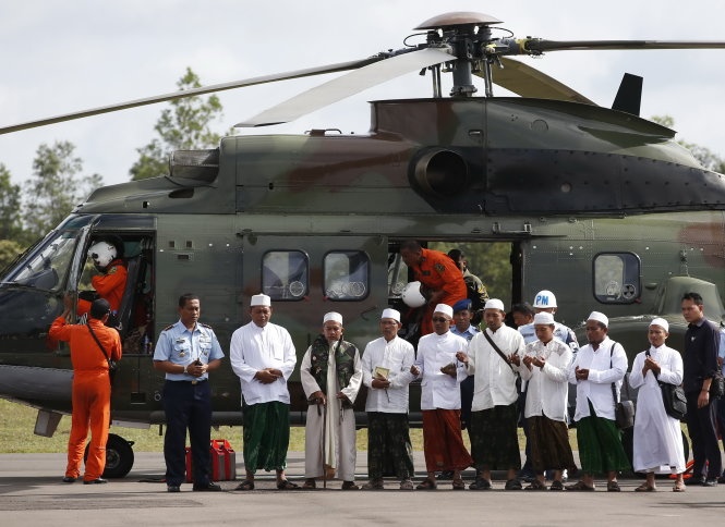 AirAsia de nghi boi thuong cho gia dinh nan nhan QZ8501 hinh anh
