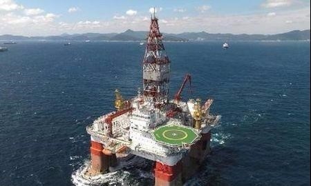 gian khoan 943 tren bien dong anh 1