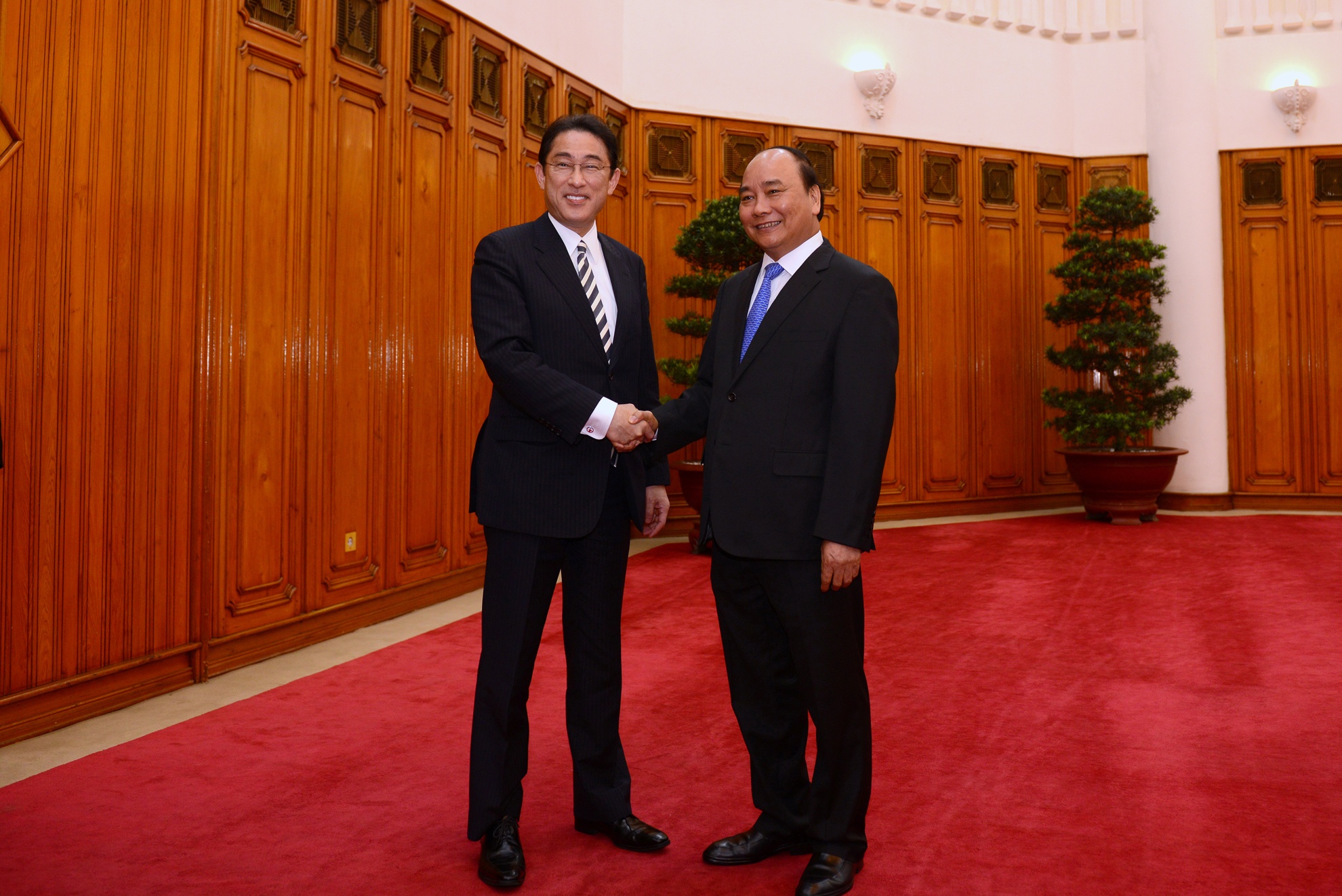 ngoai truong nhat ban fumio kishida anh 2