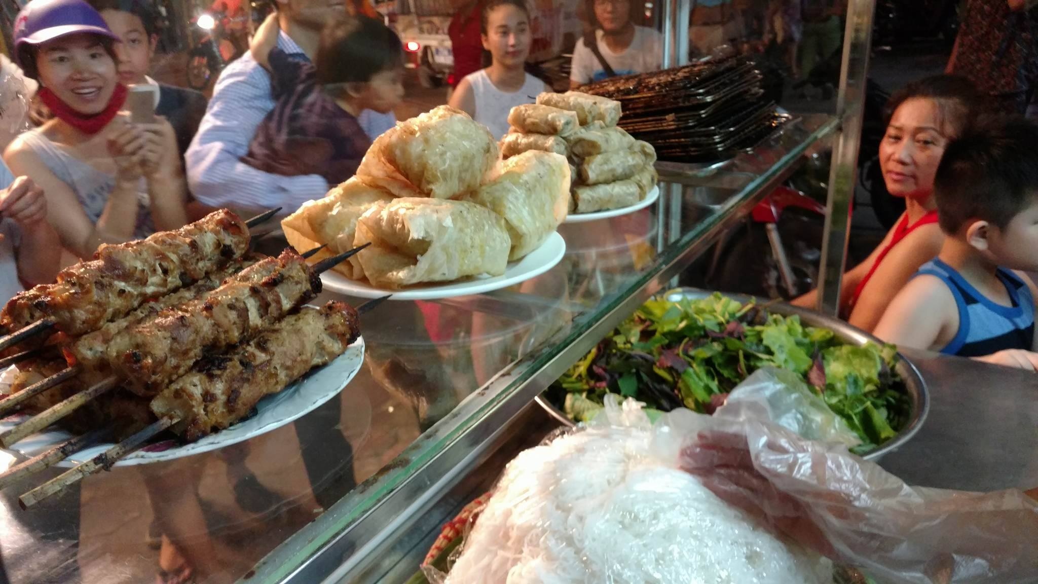 Obama ăn bún chả Hà Nội ảnh 7 Obama an bun cha Ha Noi anh 7