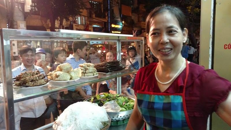 Obama ăn bún chả Hà Nội ảnh 8 Obama an bun cha Ha Noi anh 8