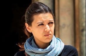 Nhat ky cua nu nha bao mac ket giua chien truong Syria hinh anh