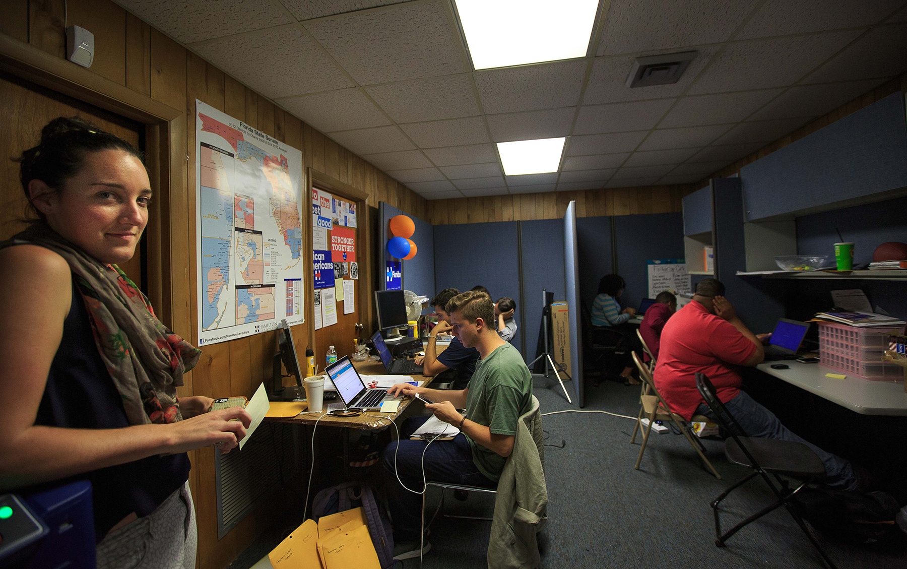 Văn phòng tranh cử của Clinton ảnh 6 Van phong tranh cu cua Clinton anh 6