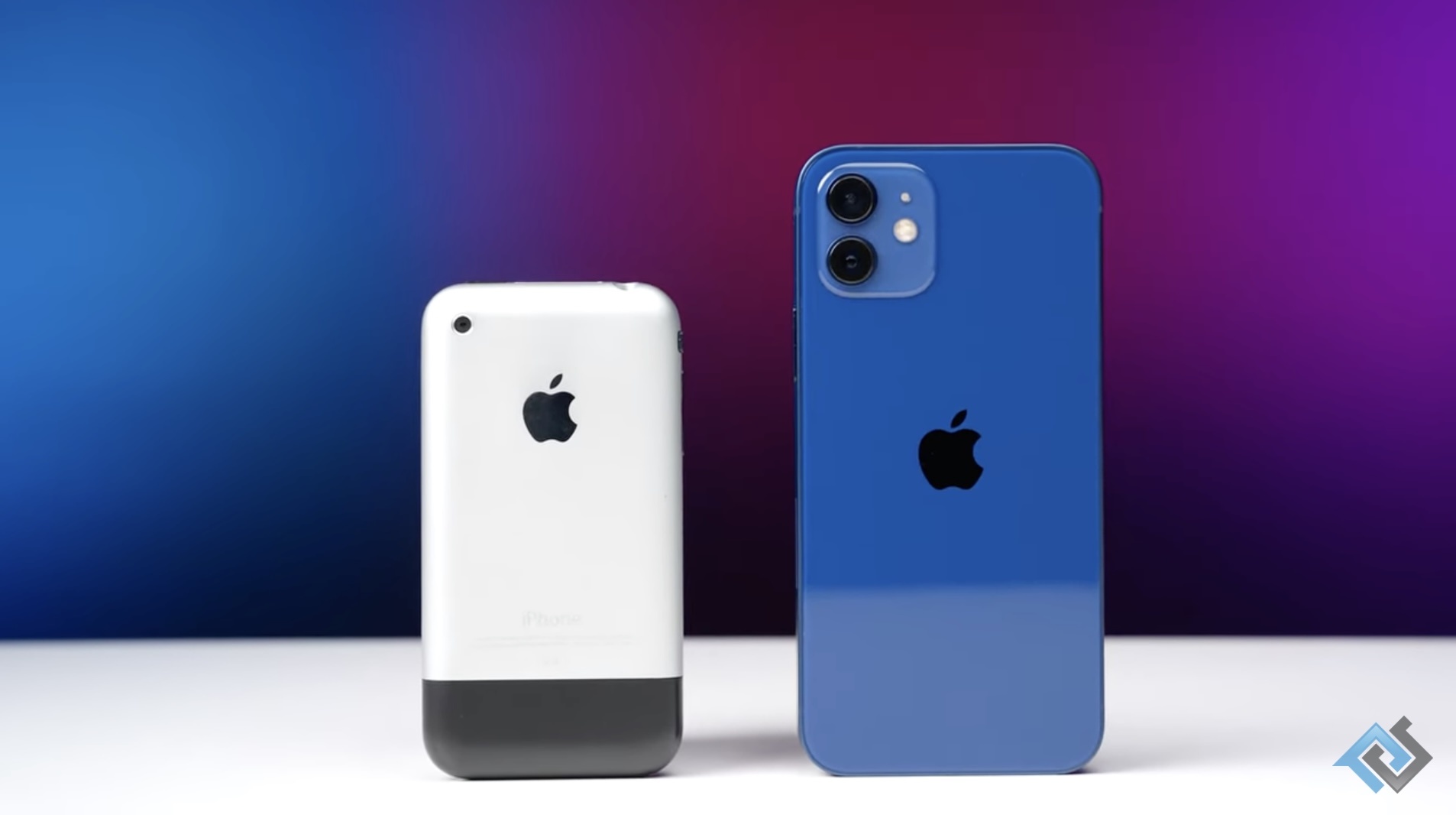 iPhone 12 so toc do voi iPhone doi dau hinh anh