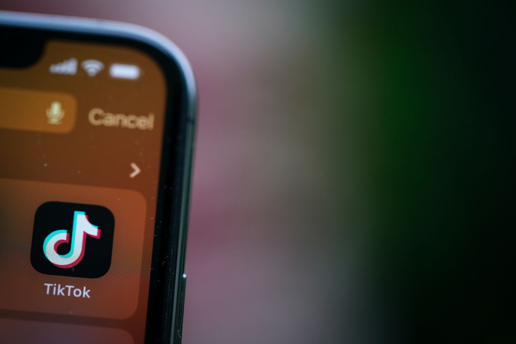 ‘Chuyen gia tai chinh 4.0’,  TikTok,  Fintech anh 4