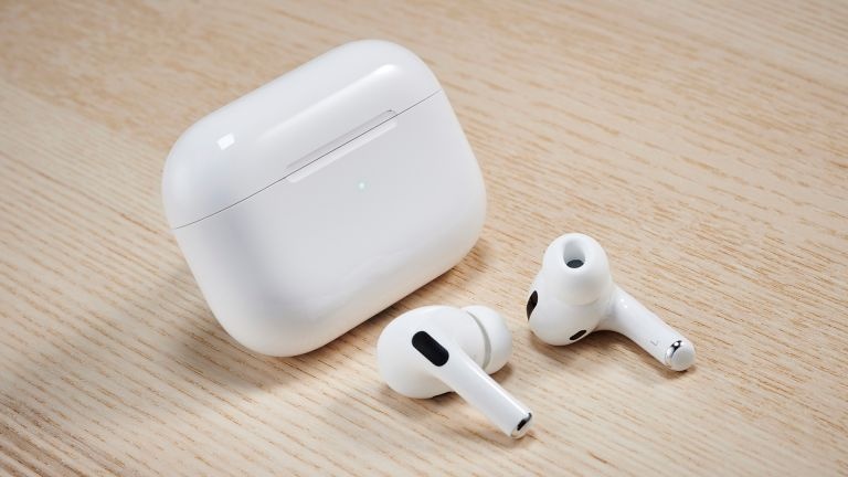 AirPods cu dinh loi iCloud, hang chuc nghin chiec phai doi tra hinh anh