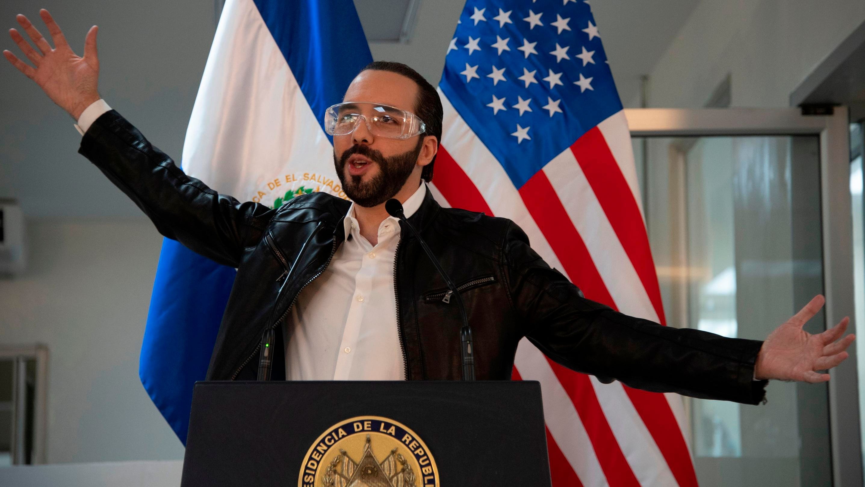 El Salvador dang kho so vi Bitcoin hinh anh