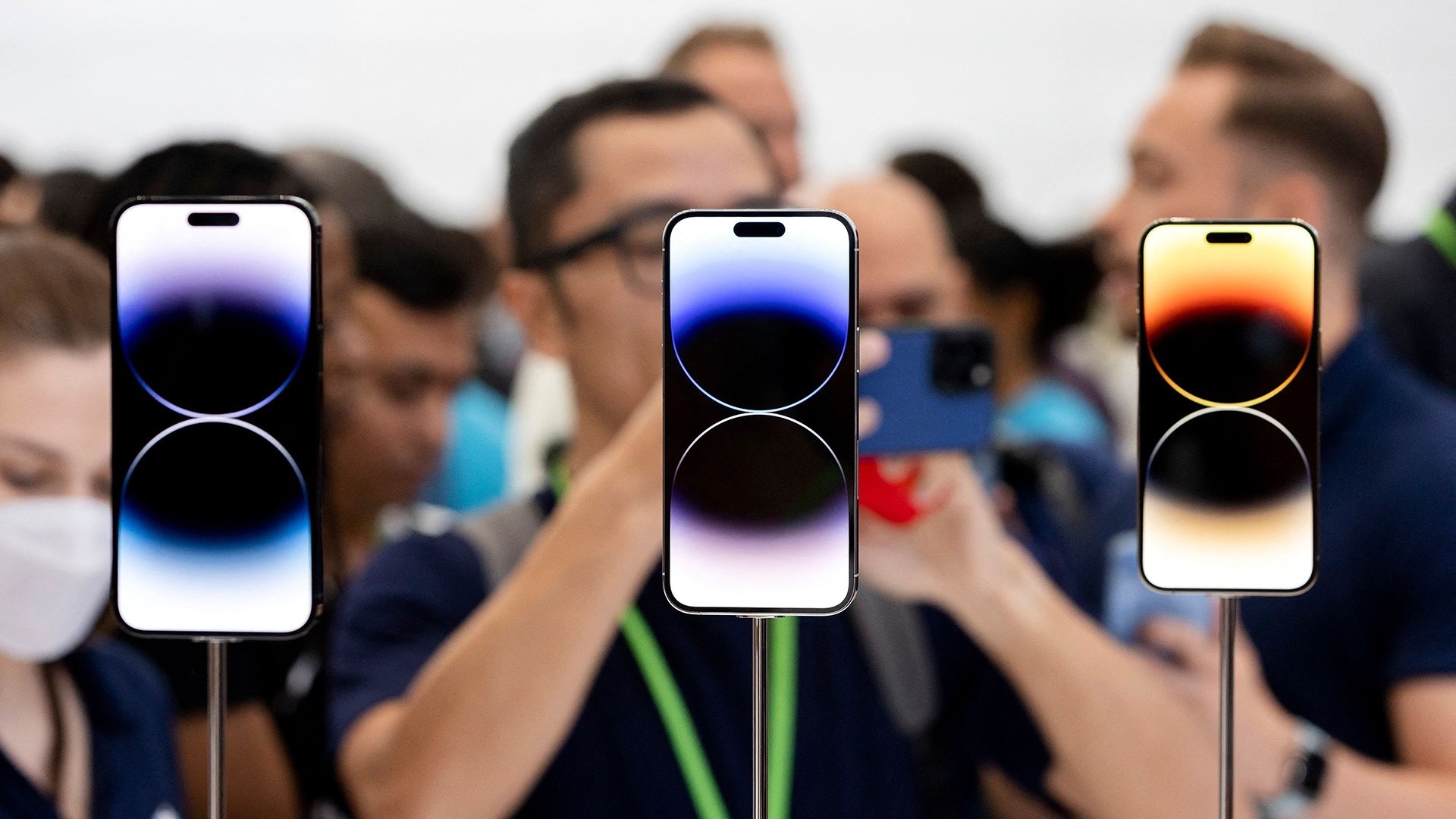 Apple bi day vao the kho hinh anh