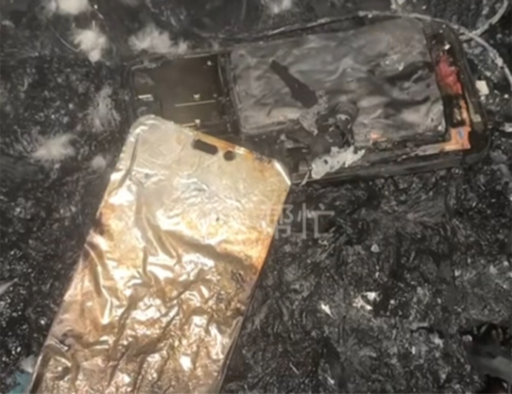 iPhone 14 Pro Max phat no khi dang sac hinh anh