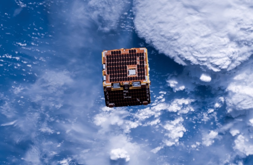 Vien canh ngay tan the khien gioi khoa hoc dau dau hinh anh