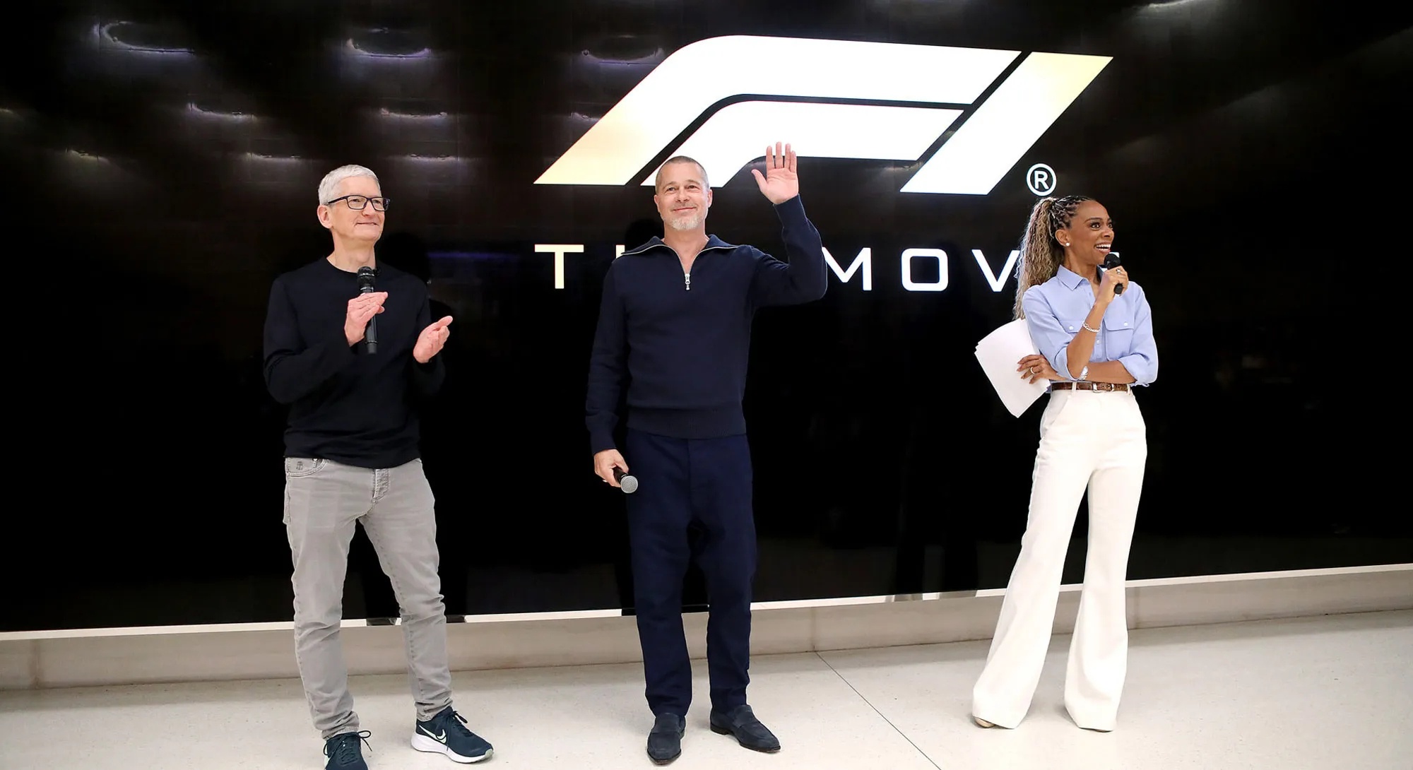 Brad Pitt xuat hien cung Tim Cook hinh anh