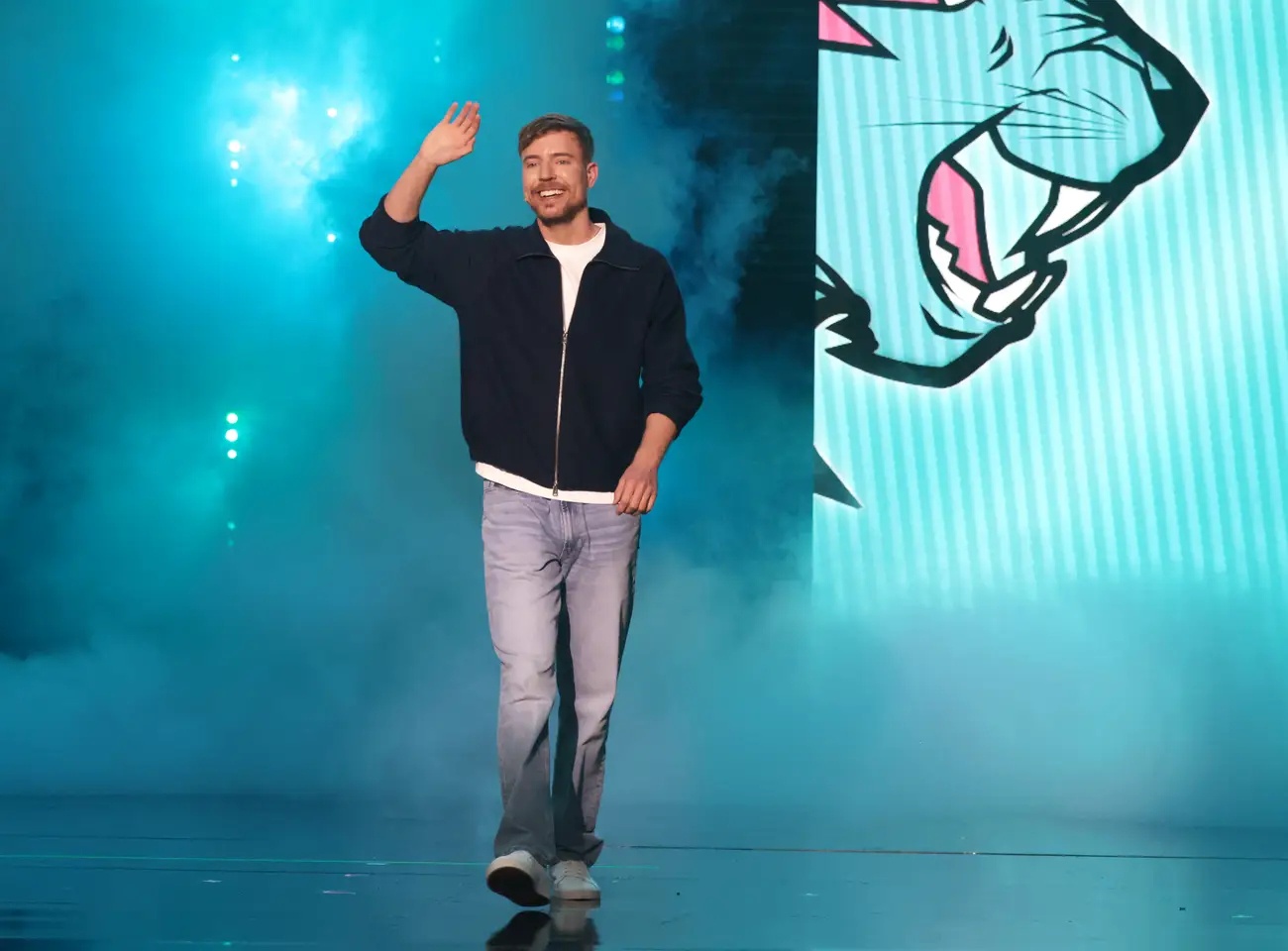 Ke hoach moi cua 'vua YouTube' hinh anh