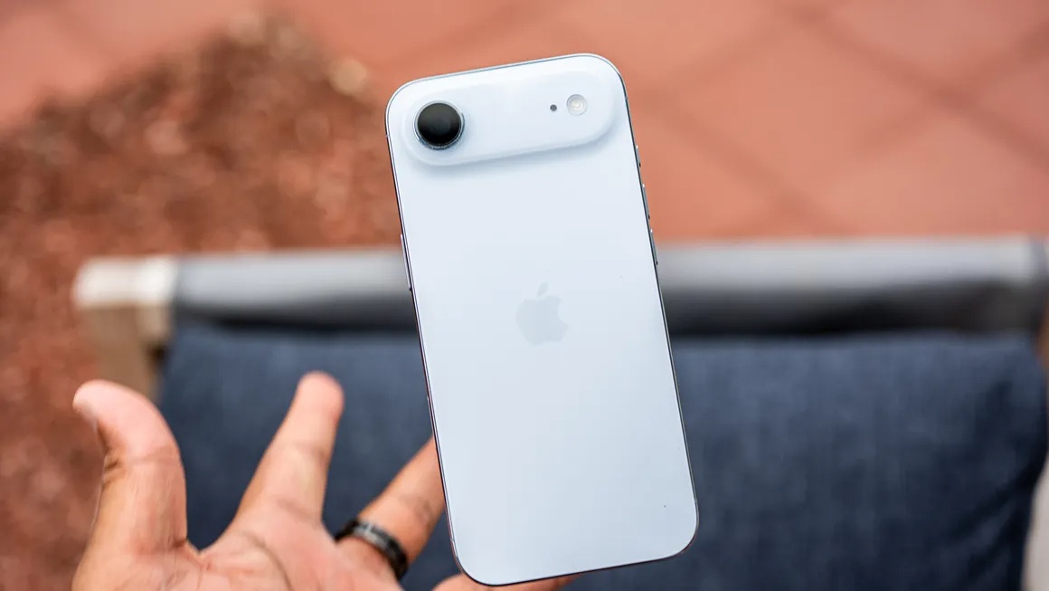 iPhone Air gay bat ngo hinh anh