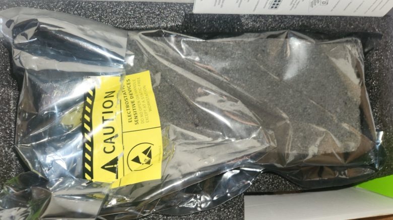 Nhan ve 'cuc gach' khi mua card do hoa dat tien hinh anh