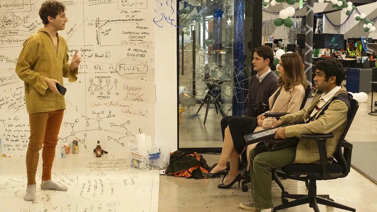 Ly do nhieu startup khuyen khich nhan vien di 'chan tran' hinh anh